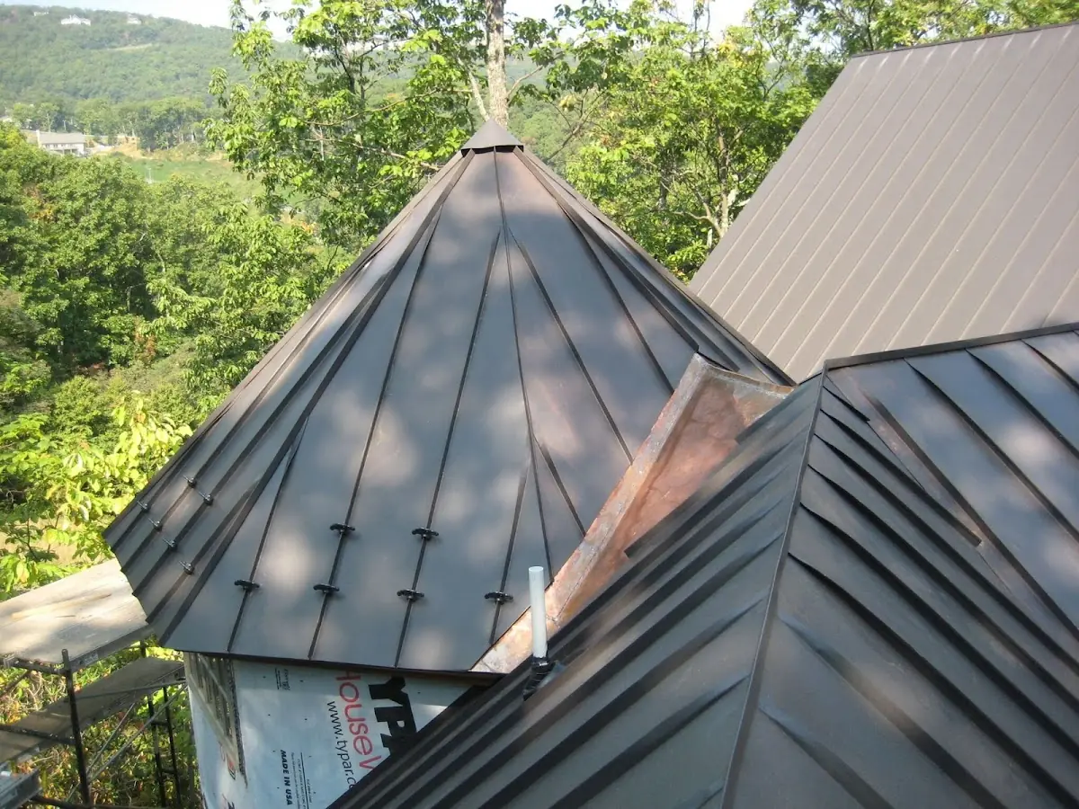 Professional Gutter Cleaning by Craftsman Roofing in Orono